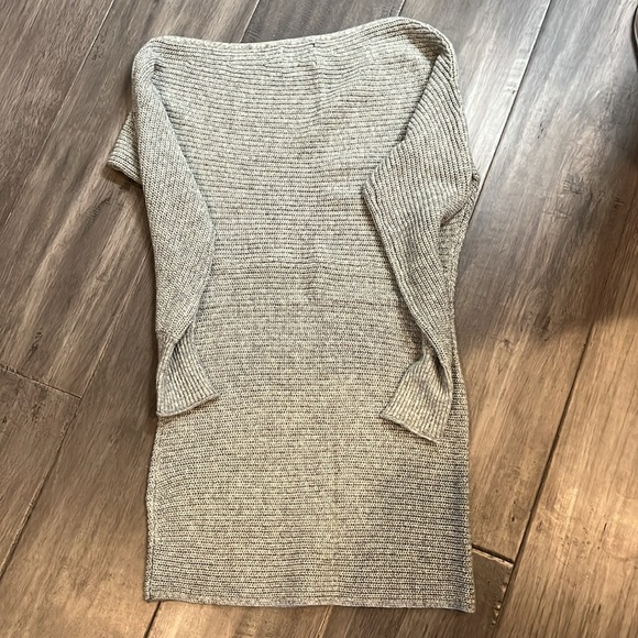 Abercrombie and Fitch knit dress XSP - Picture 5 of 5